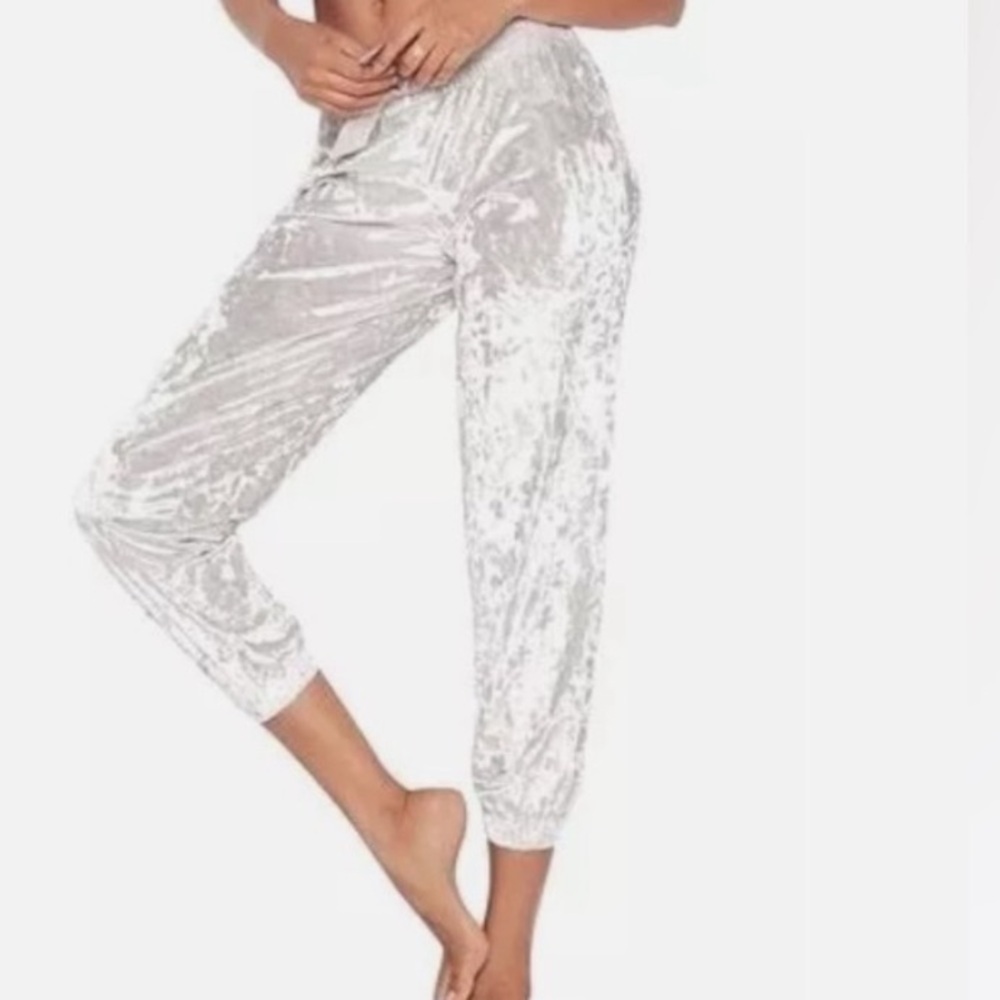 Victoria’s Secret lounge pants